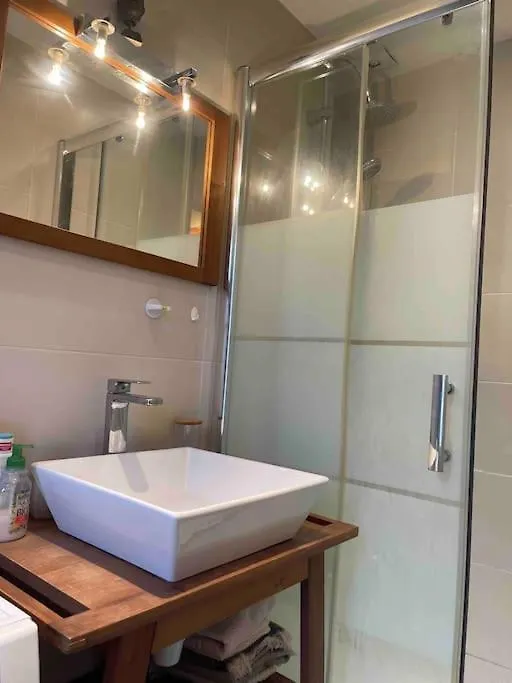Wonderful Apartment Near Arc De Triomphe 2P Paris