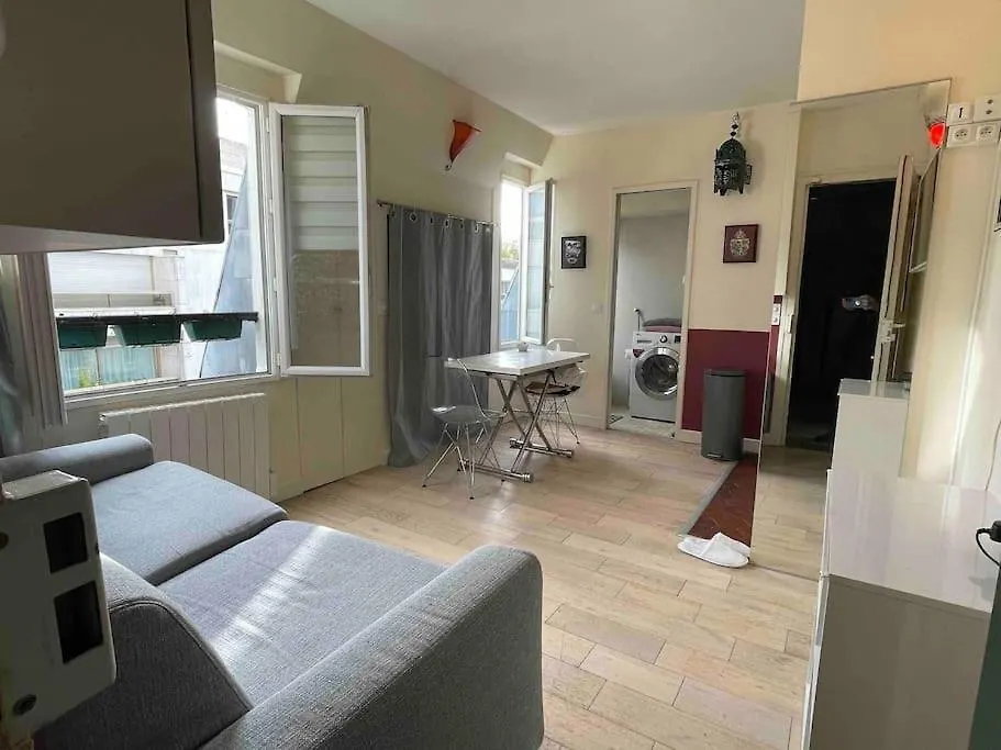 Wonderful Apartment Near Arc De Triomphe 2P Paris